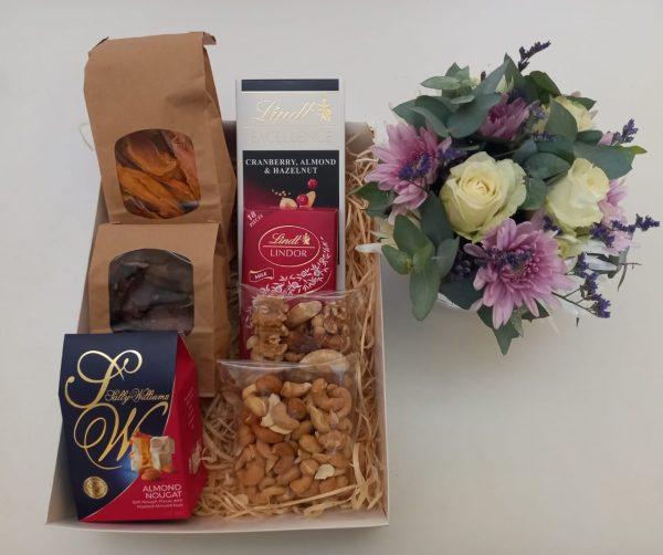 snack hamper with flower posy george delivery Babsi